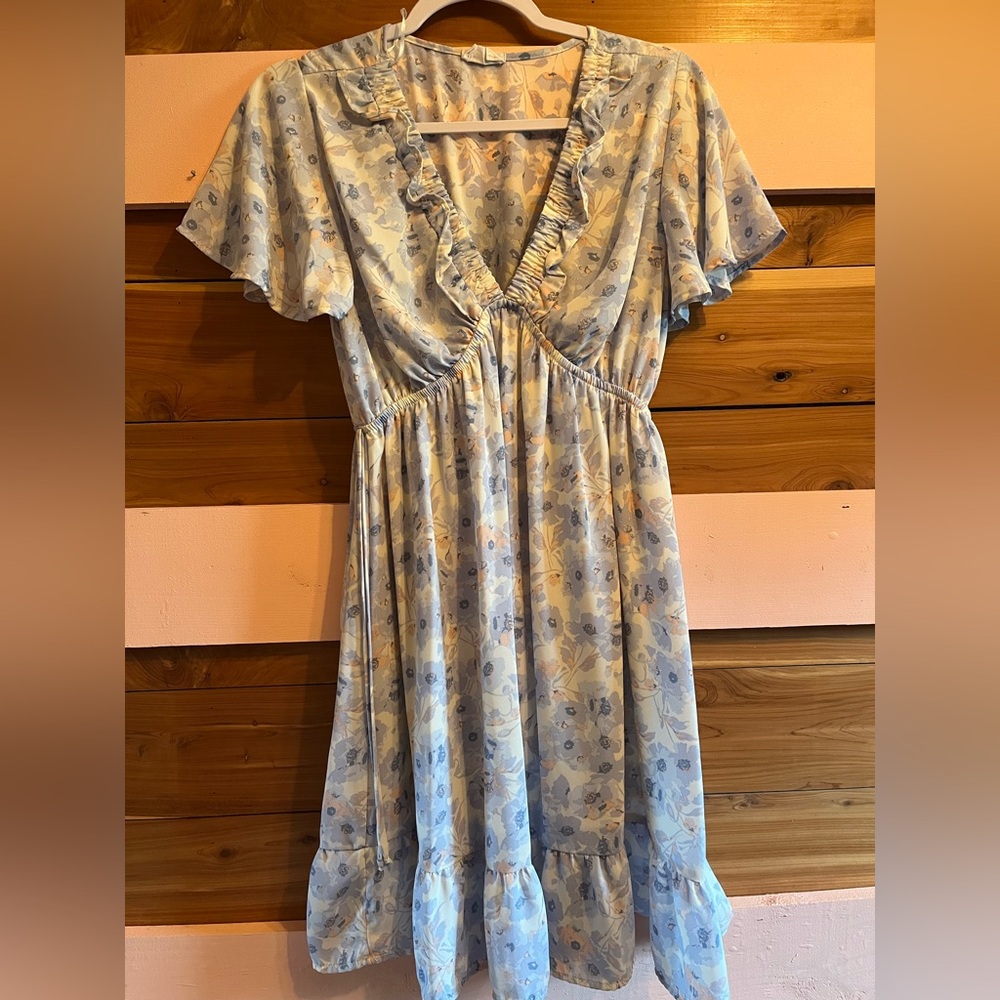 Sienna Sky Floral Dress in Blue and Cream